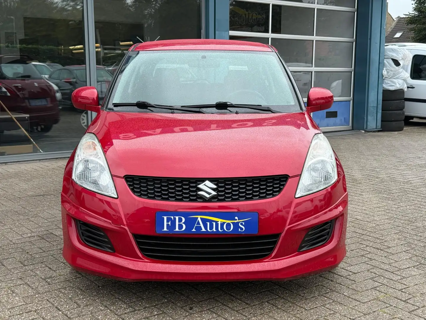 Suzuki Swift 1.2 X-ite Airco Lmv Rood - 2