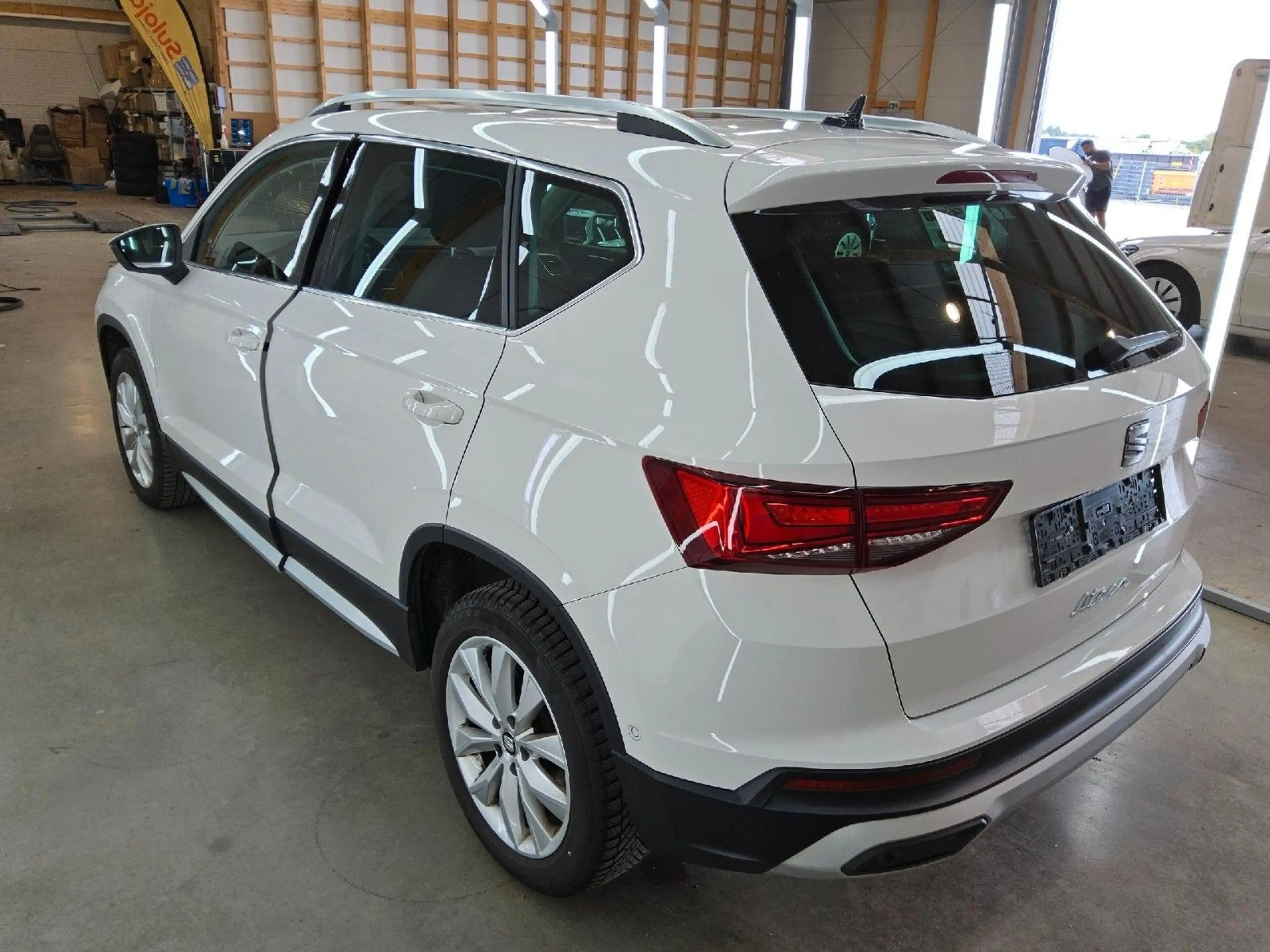 SEAT Ateca Xperience 2.0 TDI DSG | AHK | SD | LED — photo 6