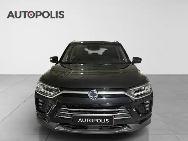 KGM Korando view 14