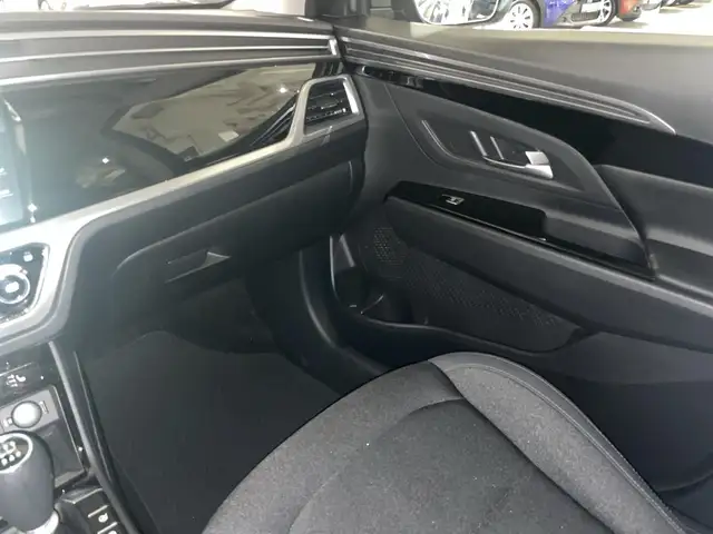 KGM Korando view 9