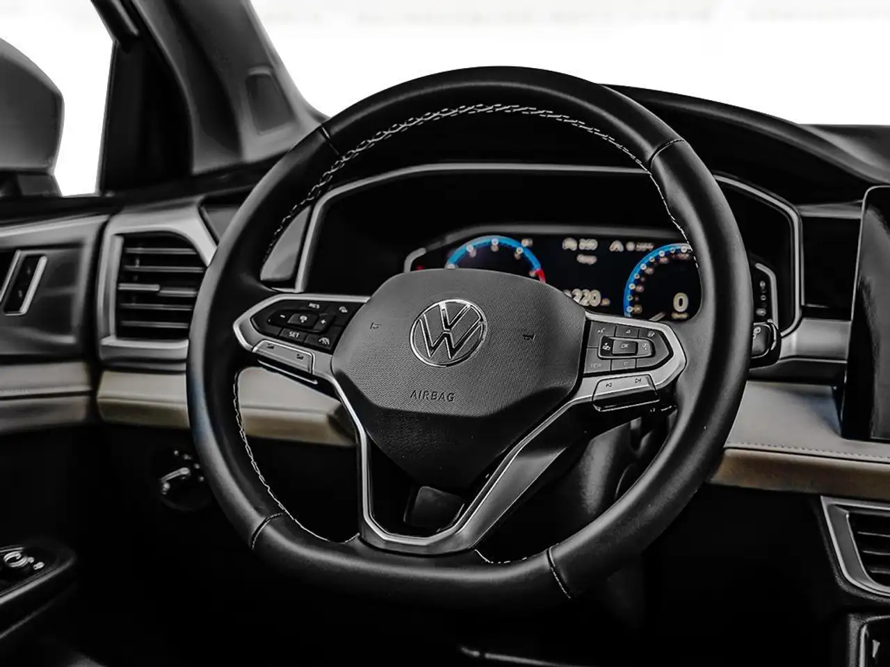 Volkswagen Taos снимка Volkswagen Taos