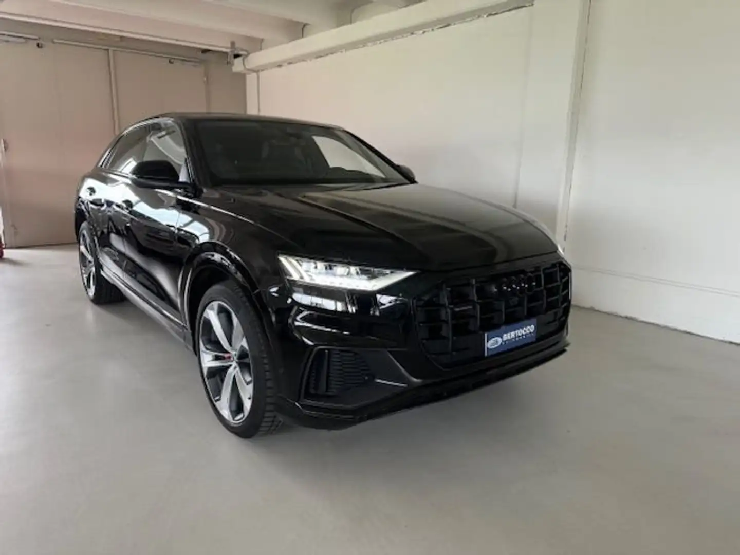 Audi Q8 50 3.0 tdi mhev S-LINE quattro tiptronic Nero - 1
