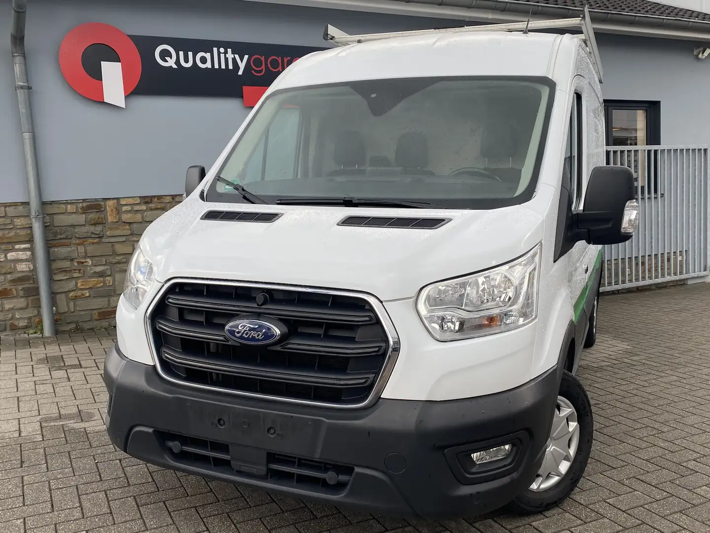 Ford Transit L2H2 VA Trend + GPS/Camera + galerie + garantie Wit - 1