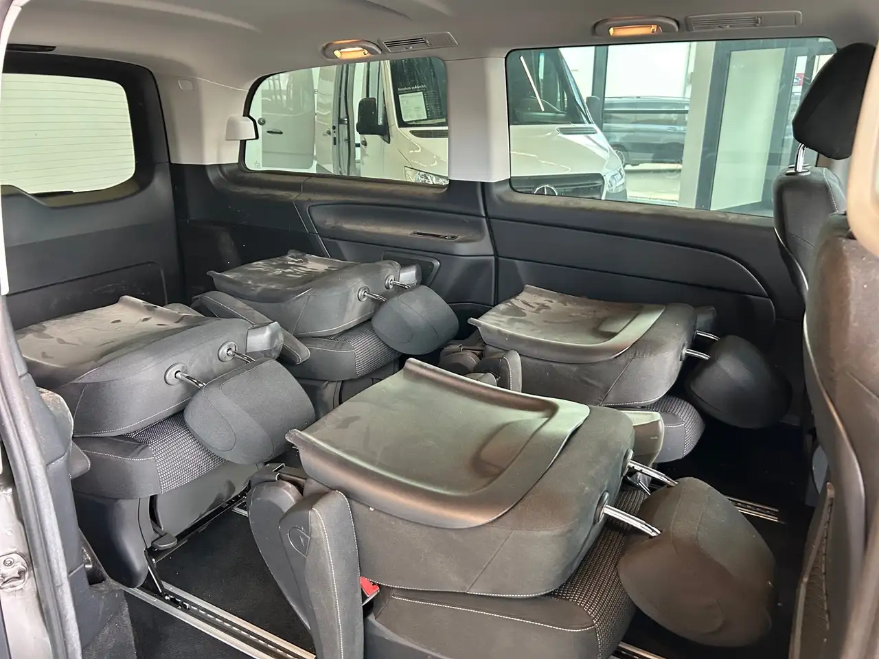 Mercedes-Benz V-Class 4M Lang Airmatic*Kamera*Edition*Distronic, миниатюра 12