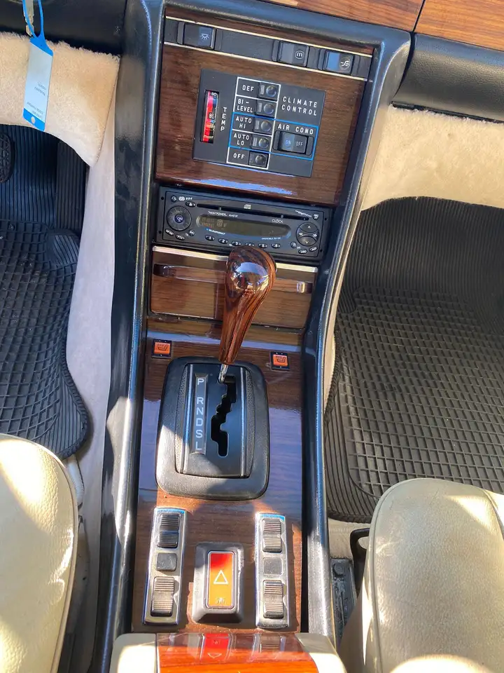 Mercedes-Benz 450 SE, foto 12