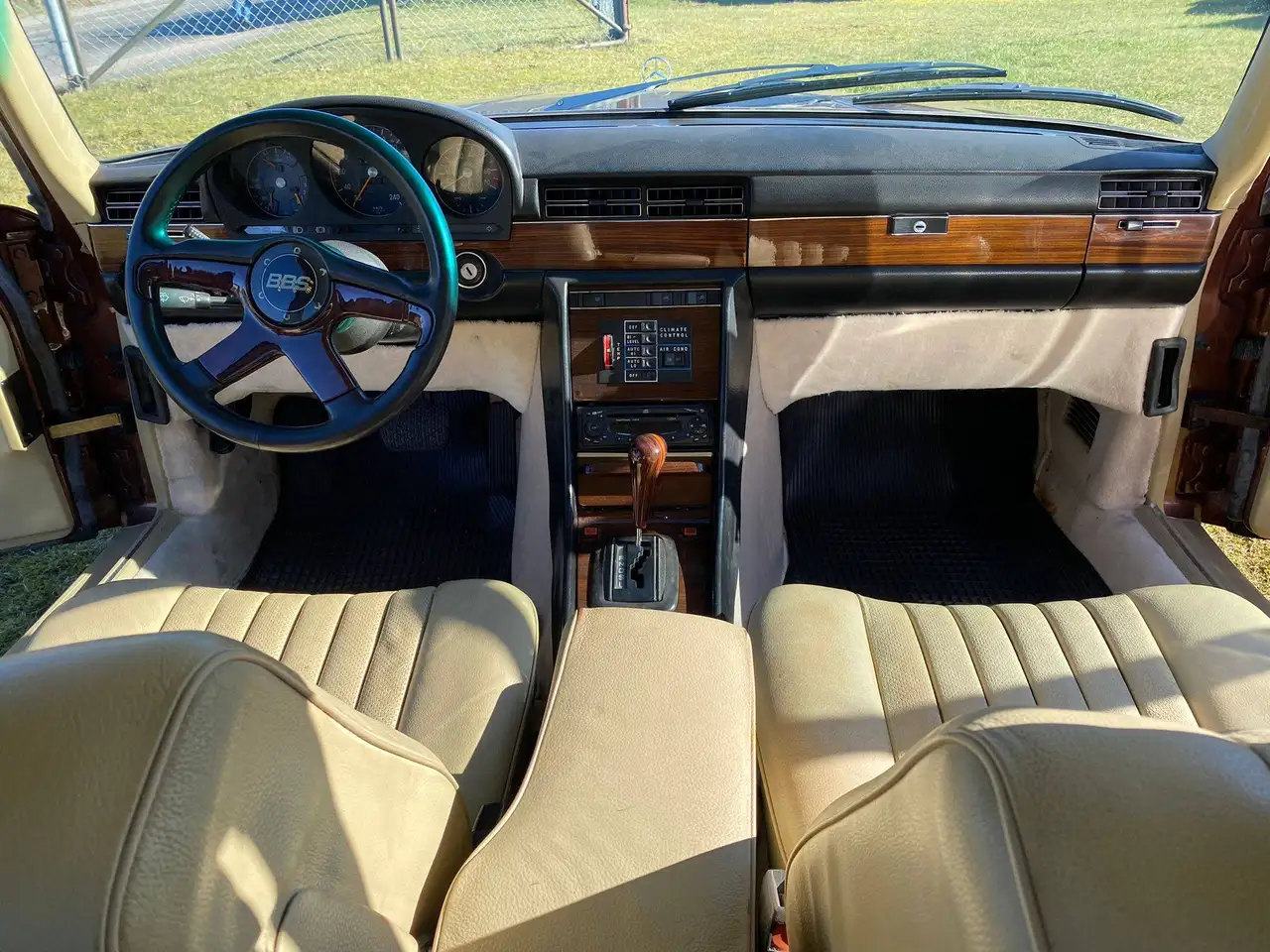 Mercedes-Benz 450 SE, foto 10
