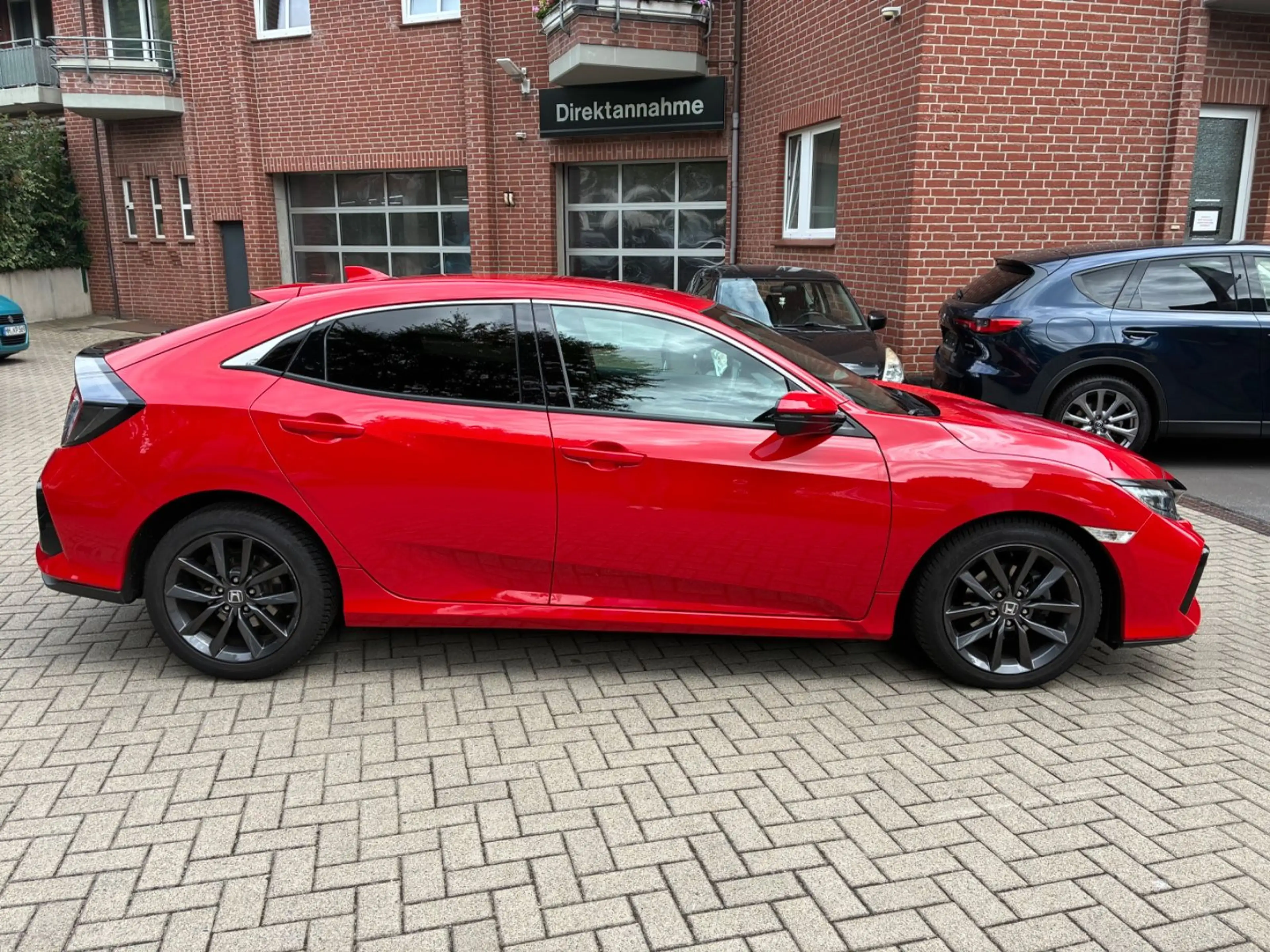 Honda Civic 1.0 CVT Elegance — photo 10