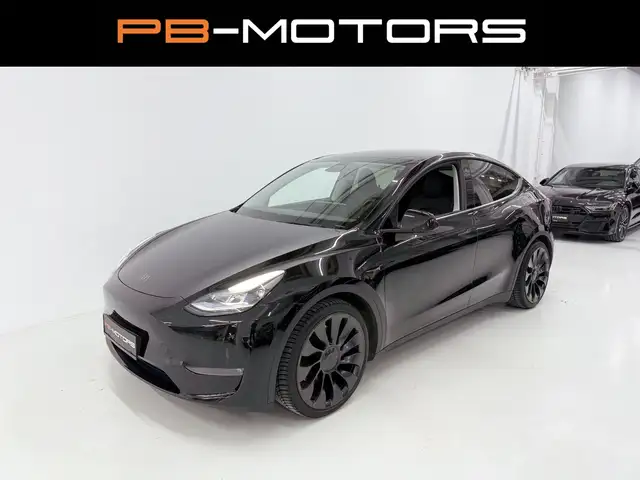 Tesla Model Y Performance AWD 21"
