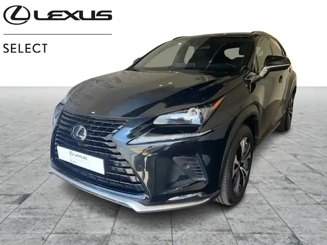 Lexus NX 300h Black Line