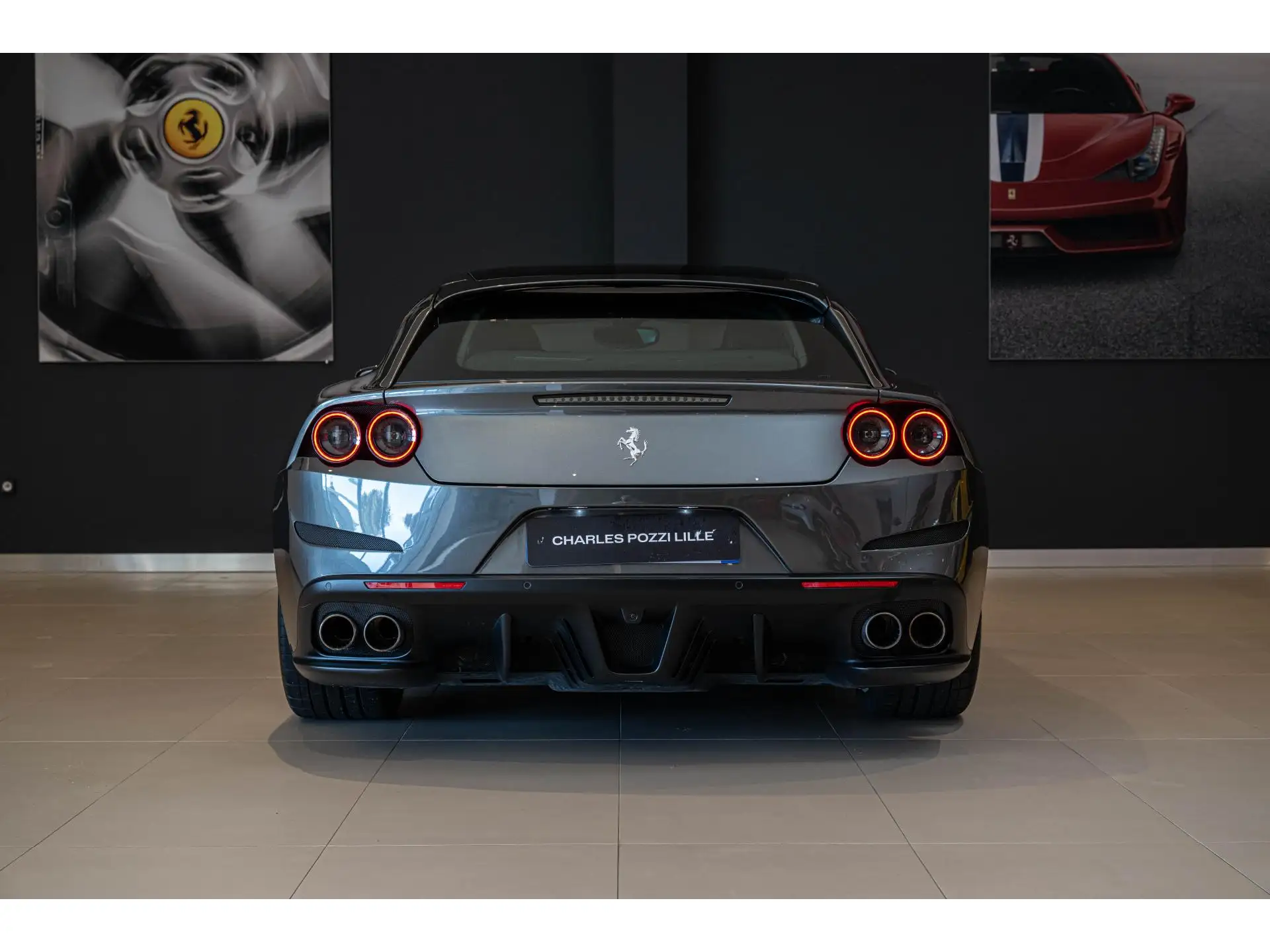페라리 GTC4 루쏘 2018 건메탈 사진 5