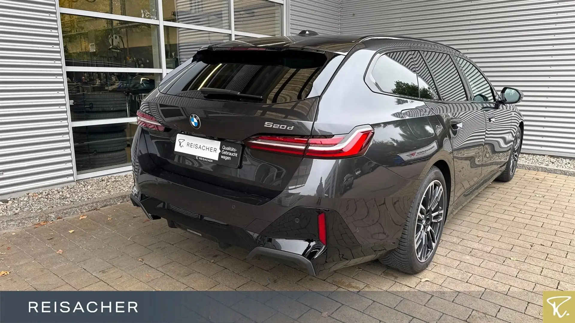 BMW 520 dA M-Sport Navi HUD 360° ACC StdHzg AHK Grau - 2