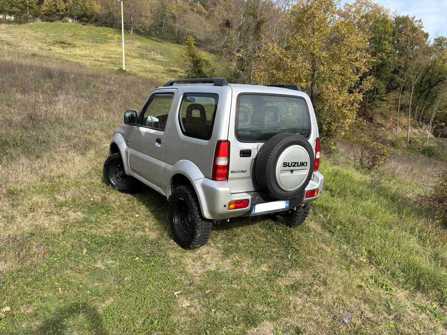 Suzuki Jimny 1.5 DDiS Club - 2