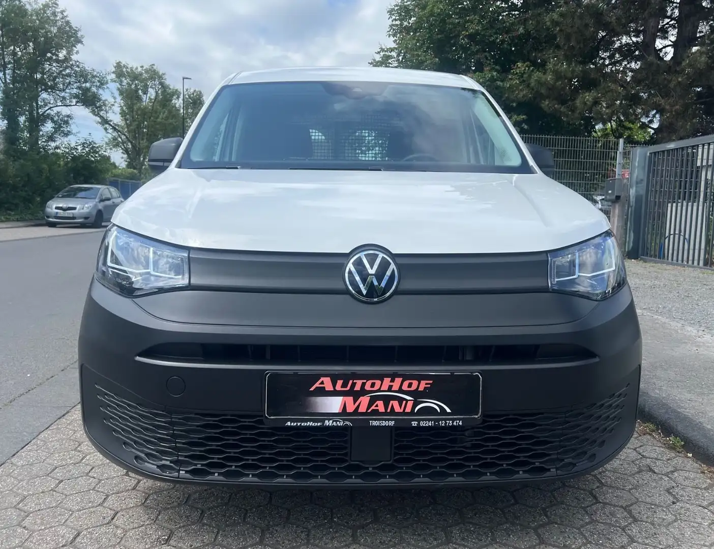 Volkswagen Caddy Cargo Basis/DSG/Navi/8Fachbereift/PDC Weiß - 2