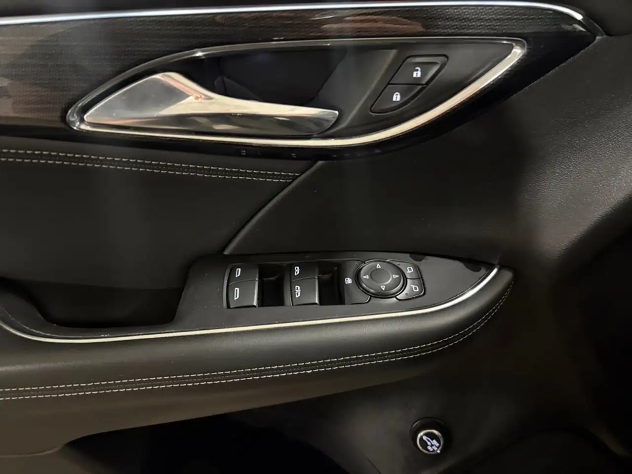 Buick Envision fotografie Buick Envision