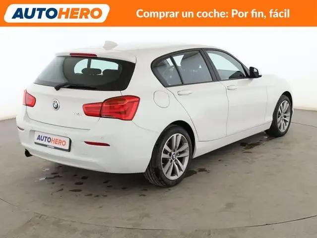 BMW 1 Series view 6