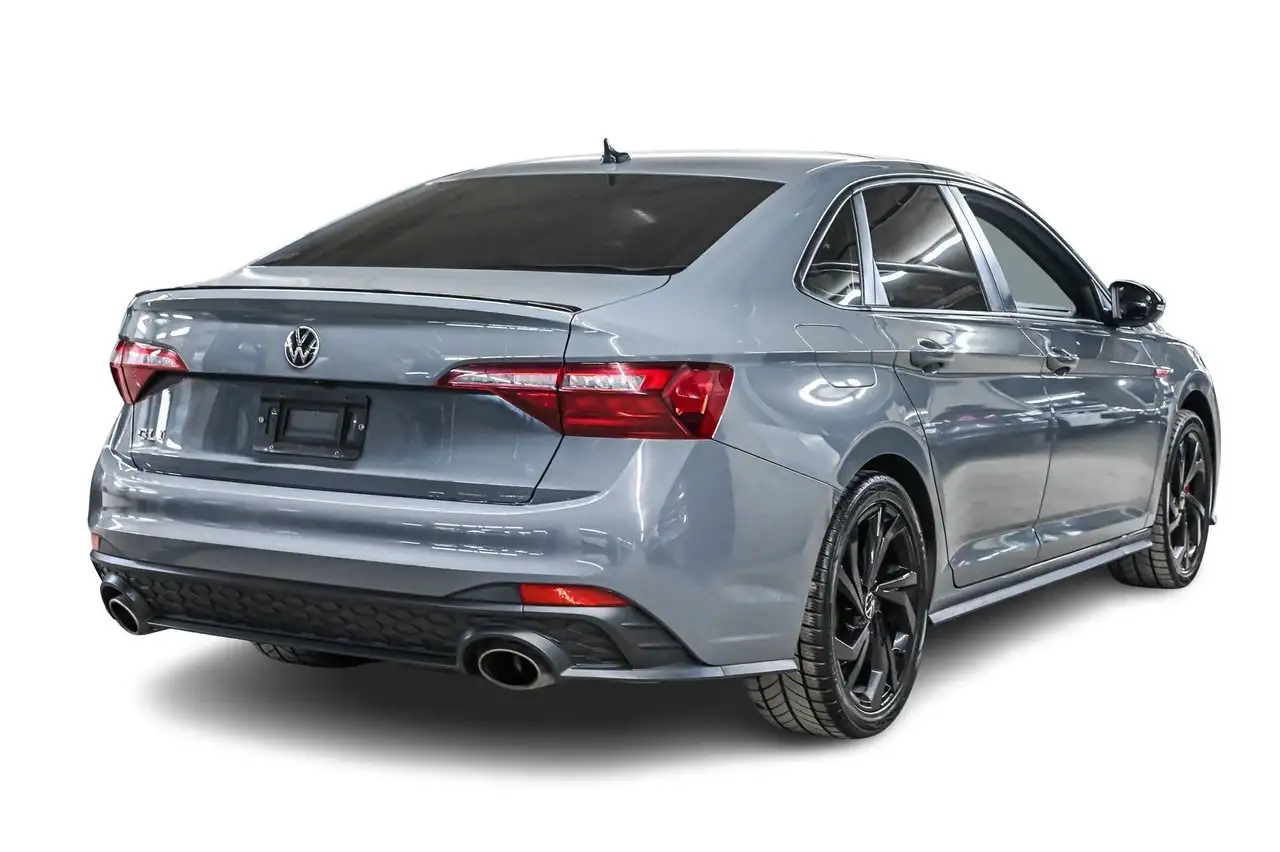 Volkswagen Jetta снимка Volkswagen Jetta