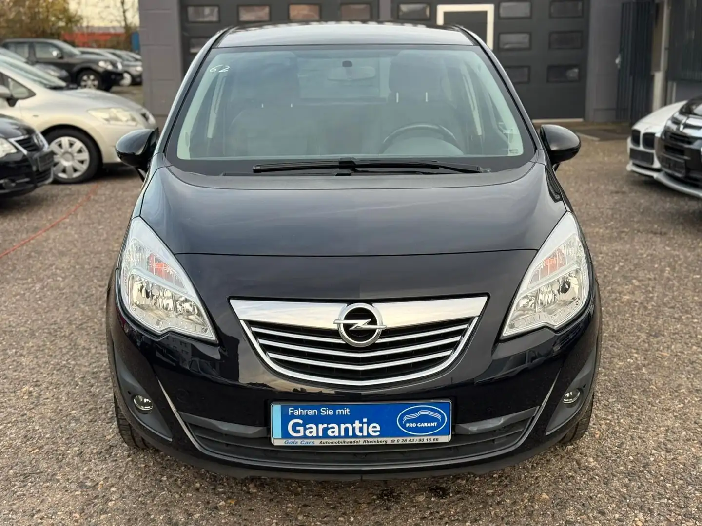 Opel Meriva B Innovation Schwarz - 2