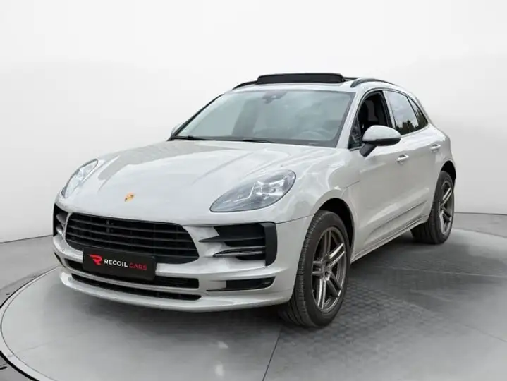 Porsche Macan 2021