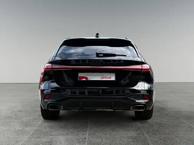 Audi A5 view 11