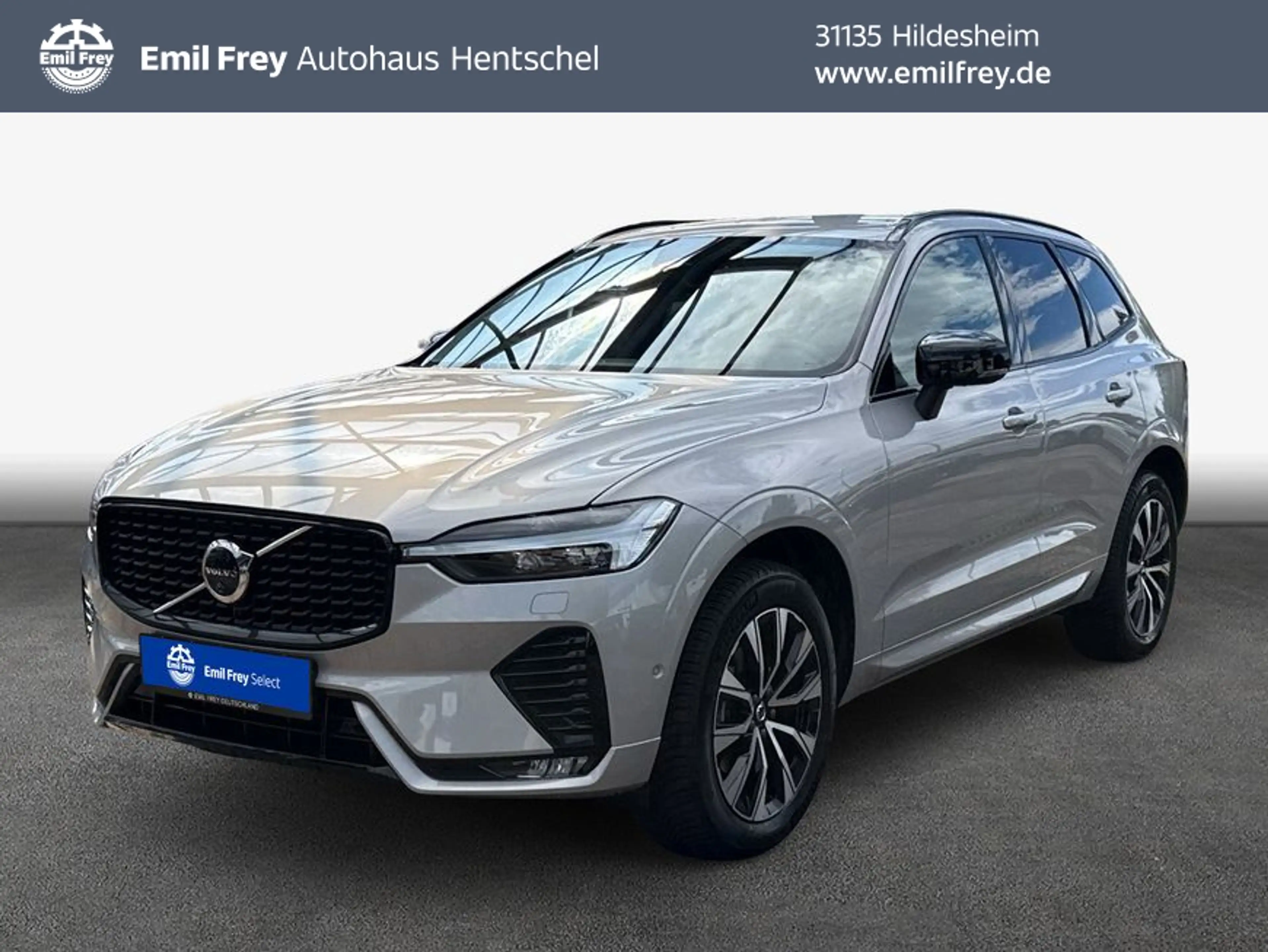 Volvo XC60 XC60 B5 B AWD Plus Dark Leder AHK HeadUp 360°V Bus