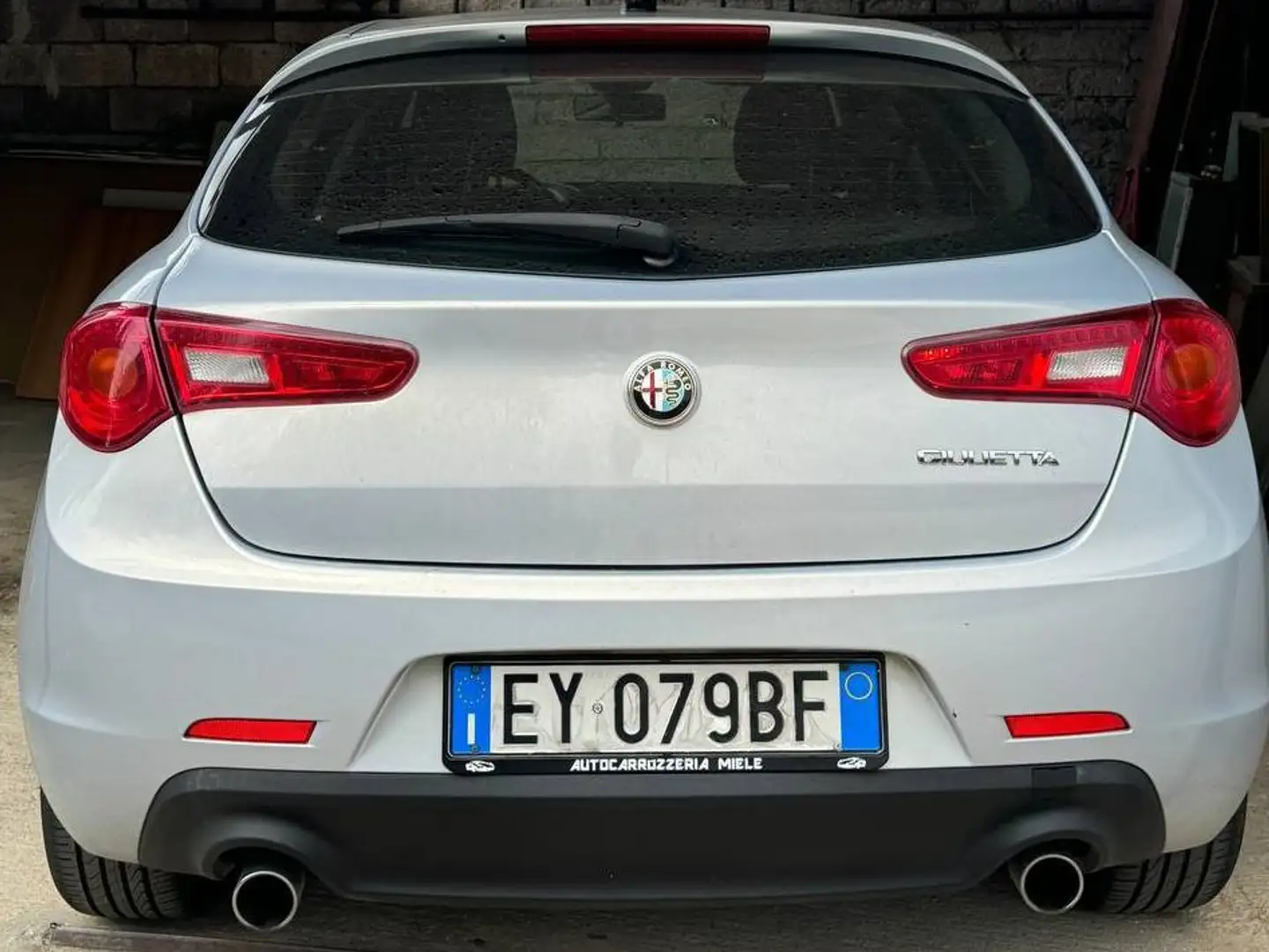 Alfa Romeo Giulietta Giulietta III 2010 2.0 jtdm Distinctive 150cv E5+ Grigio - 2