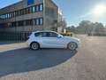 BMW 116 d EfficientDynamics Edition Hatch Wit - thumbnail 2