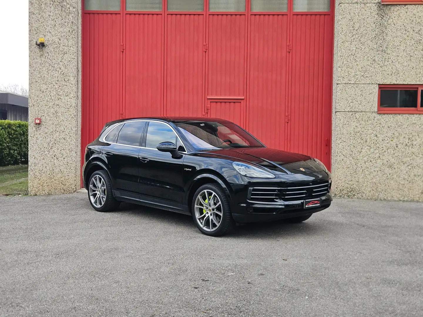 Porsche Cayenne Cayenne 3.0 e-hybrid tiptronic - Full Service Fekete - 1