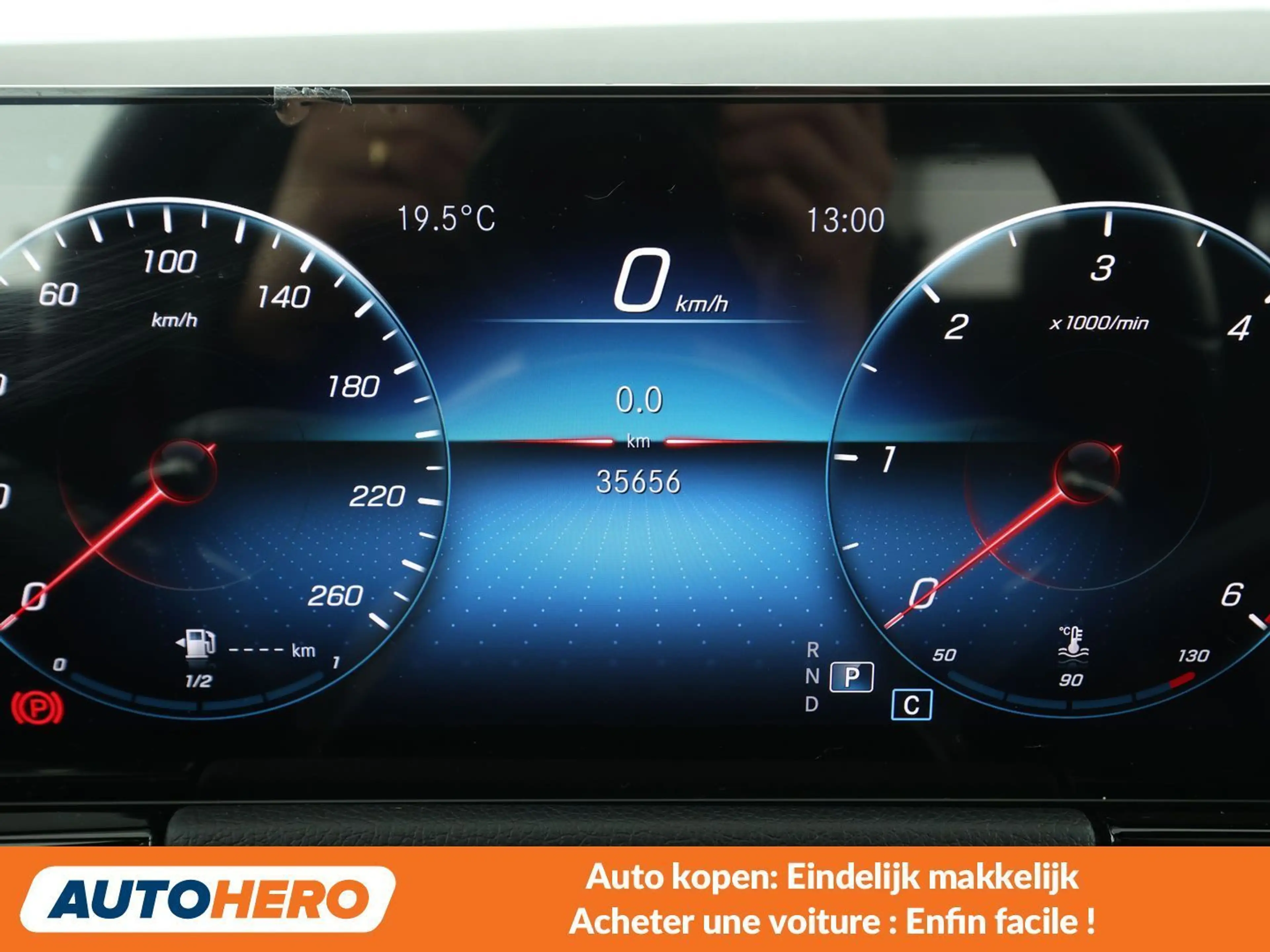 Mercedes-Benz GLA 200 GLA 200 d AMG Line — photo 6