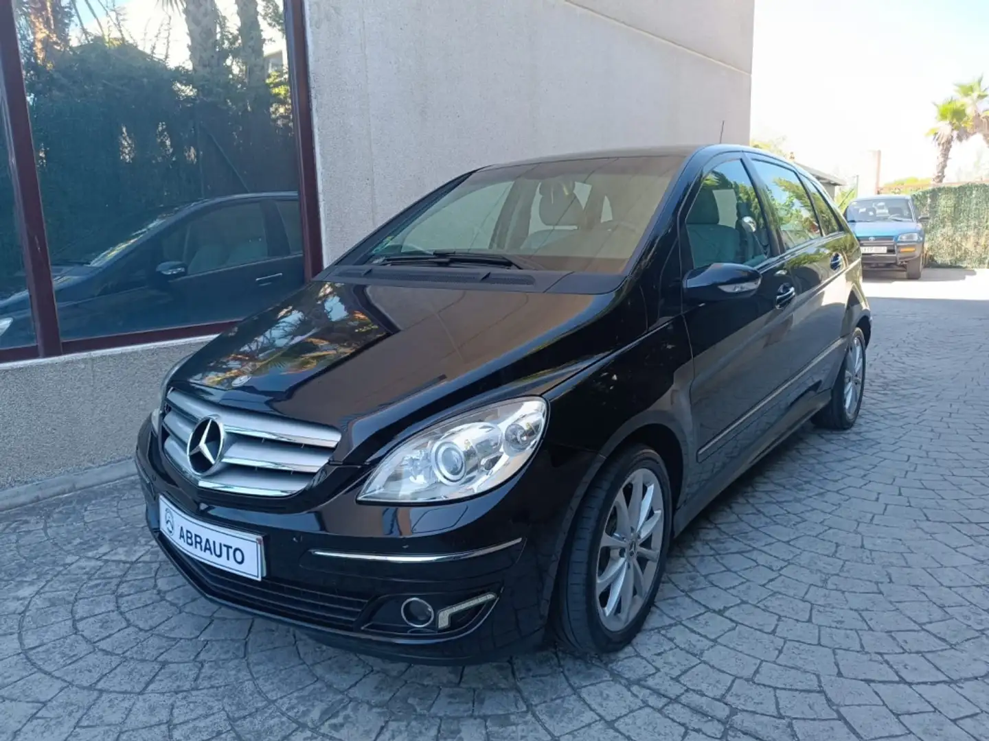 Mercedes-Benz B 200 200CDI Negro - 1