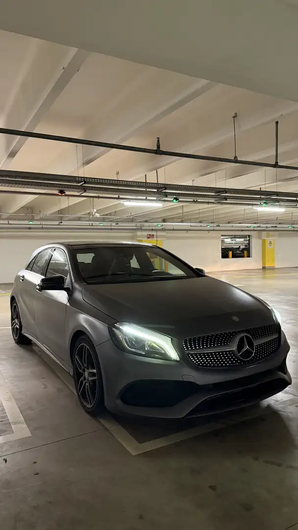 Mercedes-Benz A 200 d Sport Next 4matic auto - 2