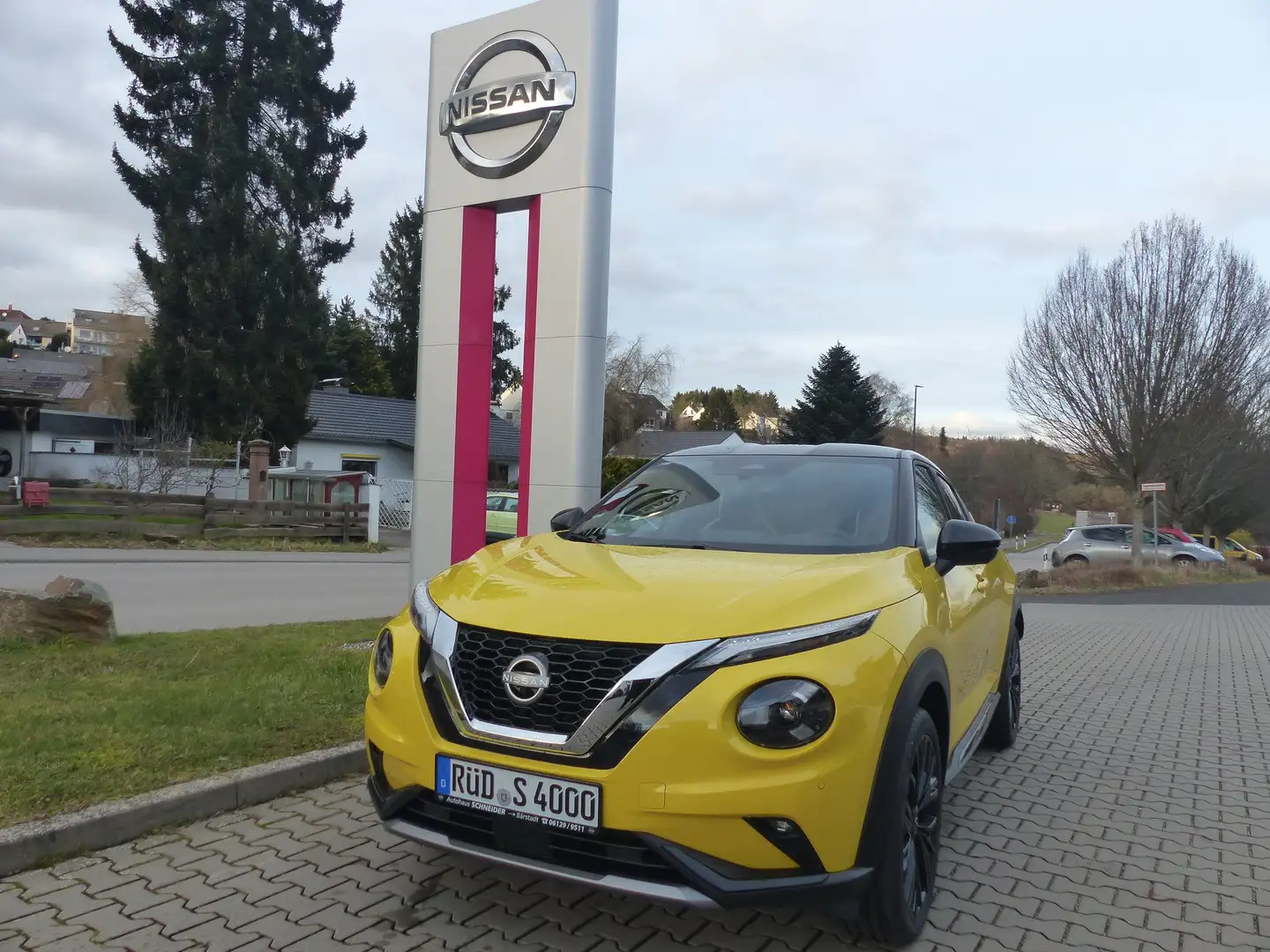 Nissan Juke N-Sport Jaune - 1
