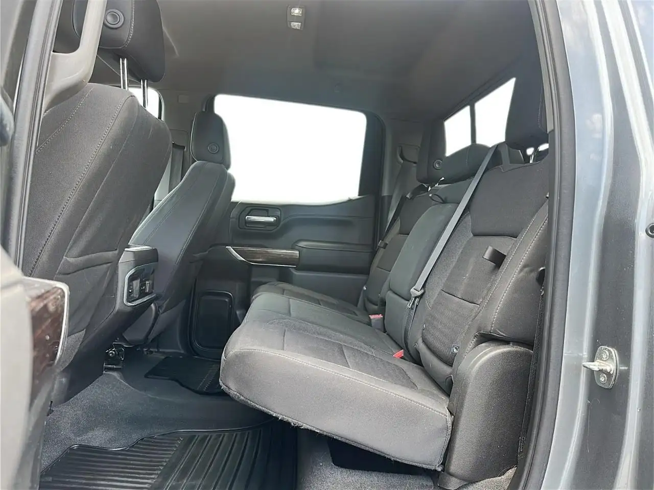 GMC Sierra 1500 снимка GMC Sierra 1500