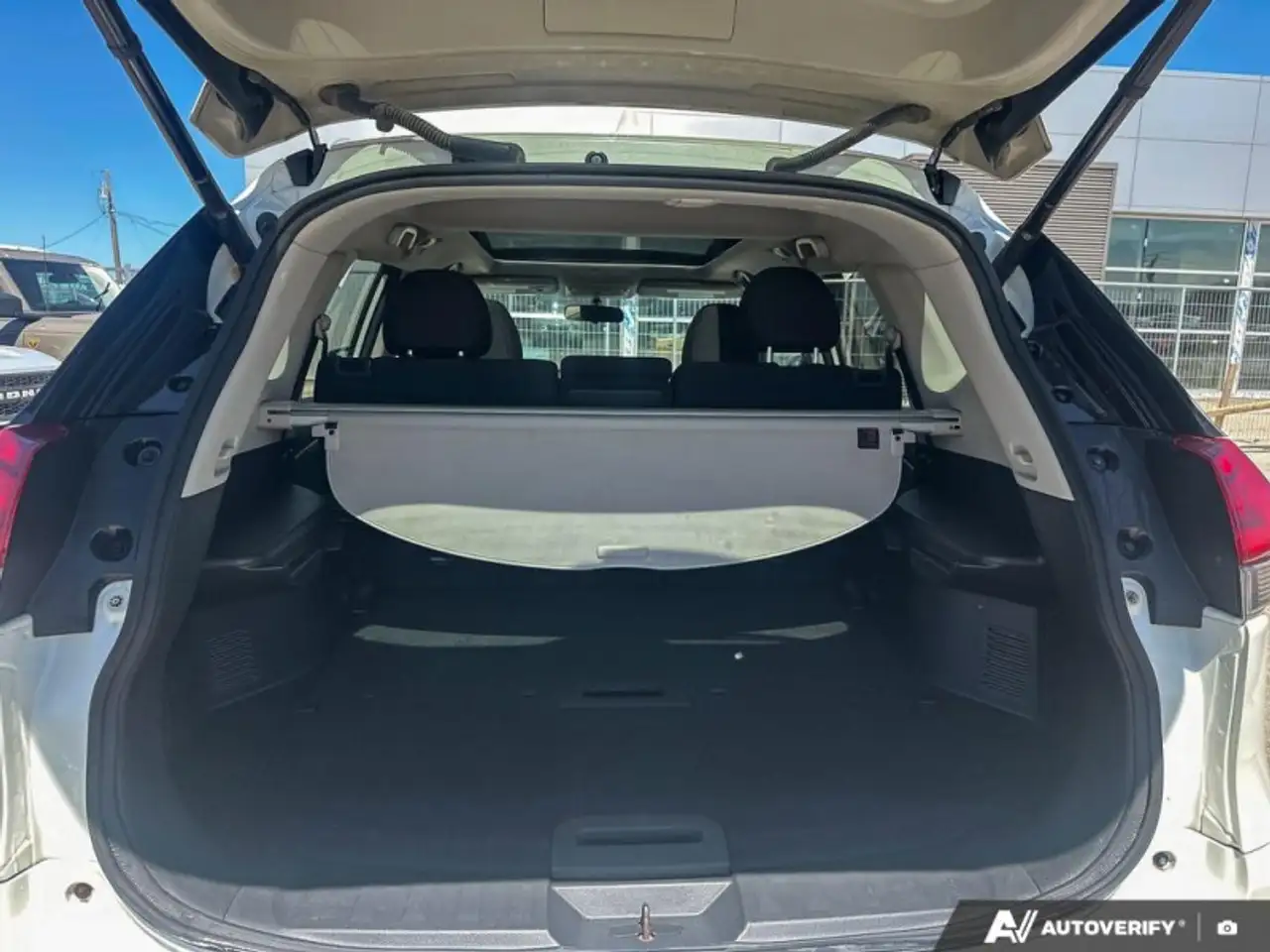 Nissan Rogue photo Nissan Rogue