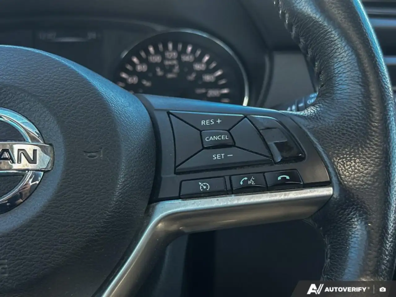 Nissan Rogue photo Nissan Rogue