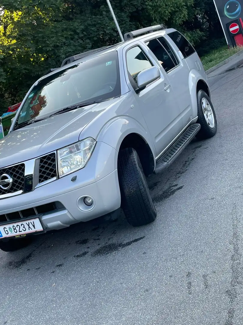 Nissan Pathfinder 2.5 dCi Aut. Elegance - 1