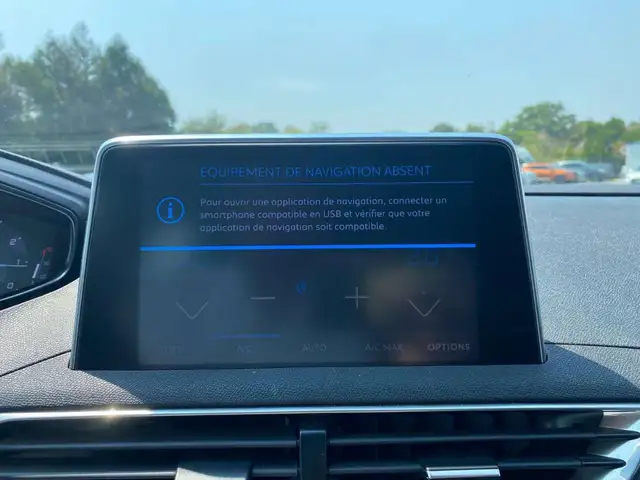 Peugeot 5008 view 12