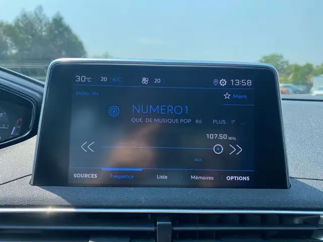 Peugeot 5008 view 10