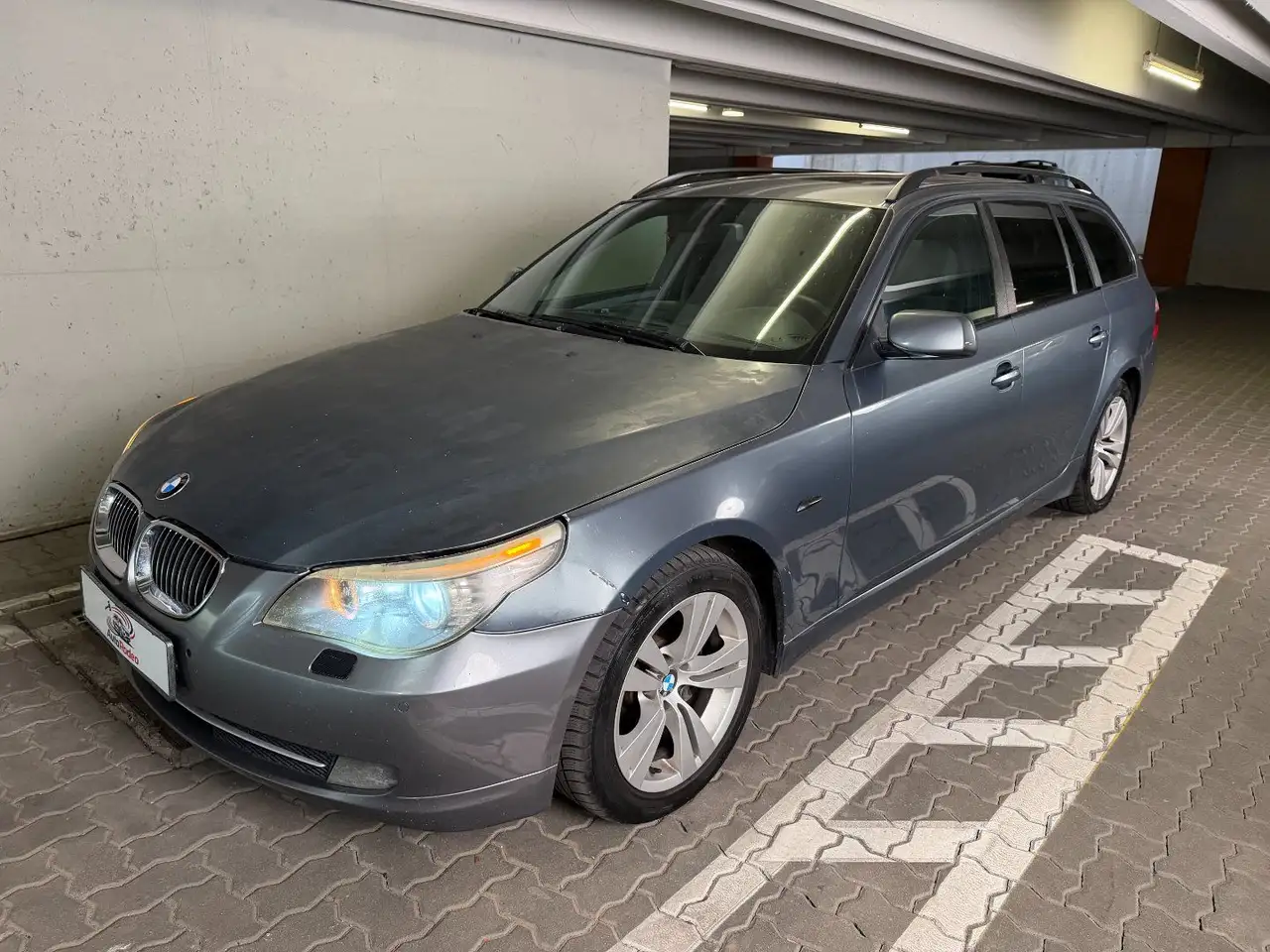 BMW 525