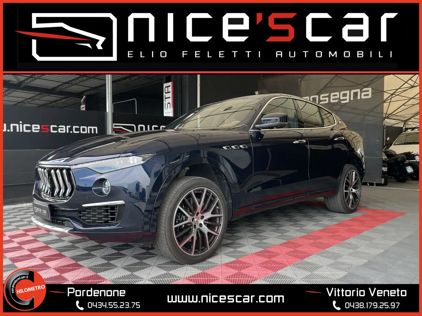 Maserati Levante V6 AWD Granlusso Bleu - 1