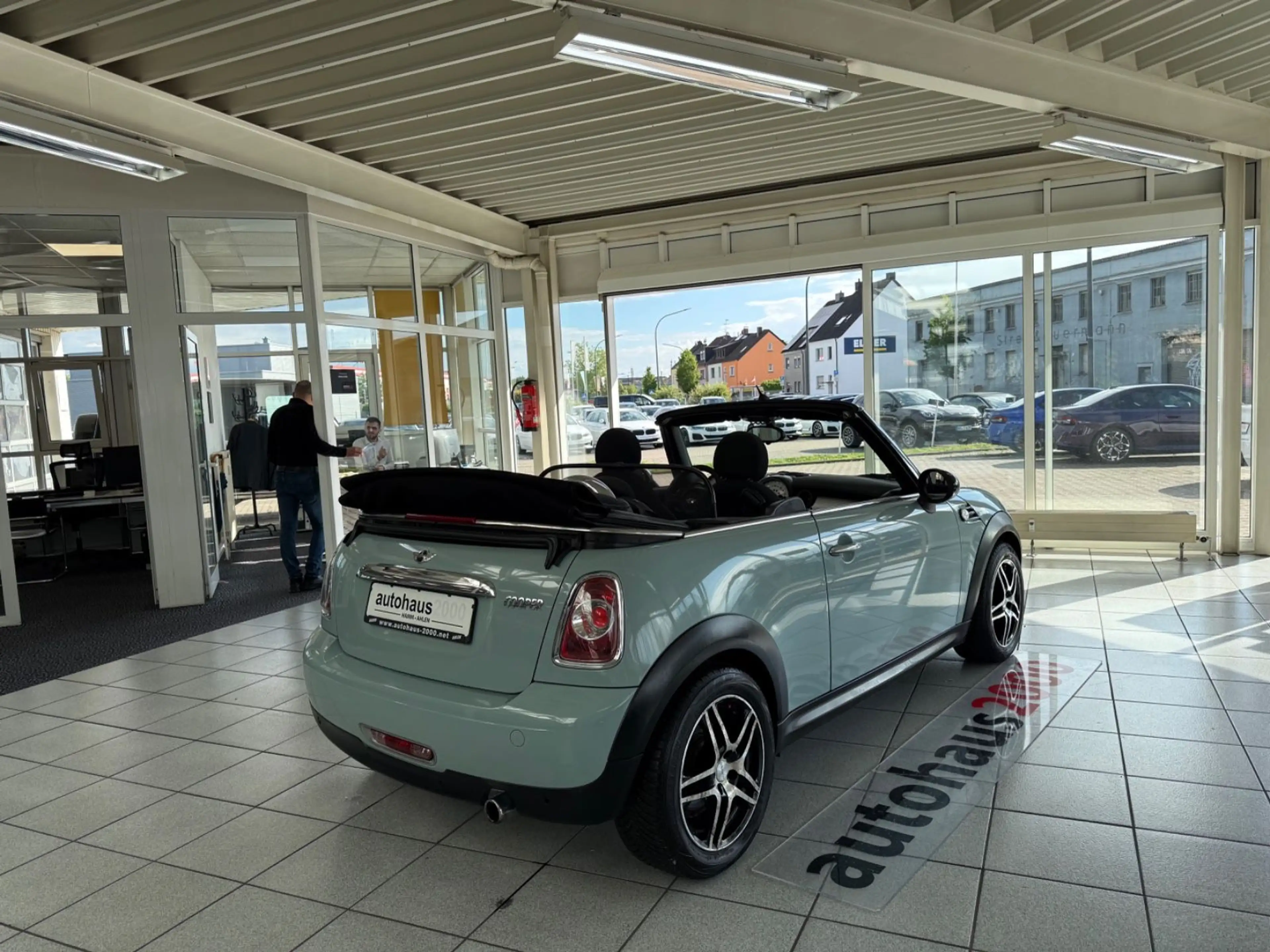 MINI Cooper Cabrio SHZ/PDC/KLIMA/TEMPOMAT — photo 6