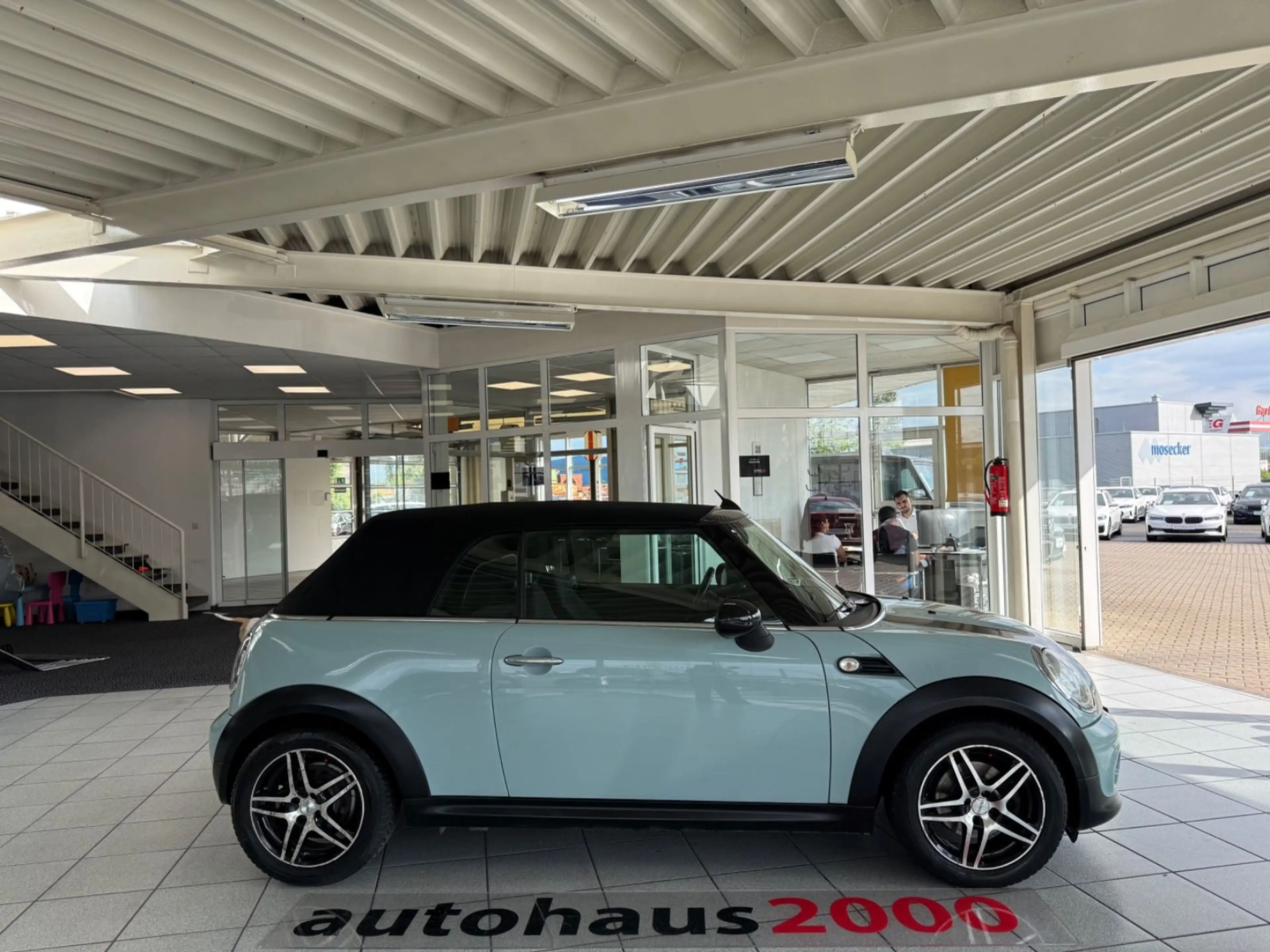 MINI Cooper Cabrio SHZ/PDC/KLIMA/TEMPOMAT — photo 2