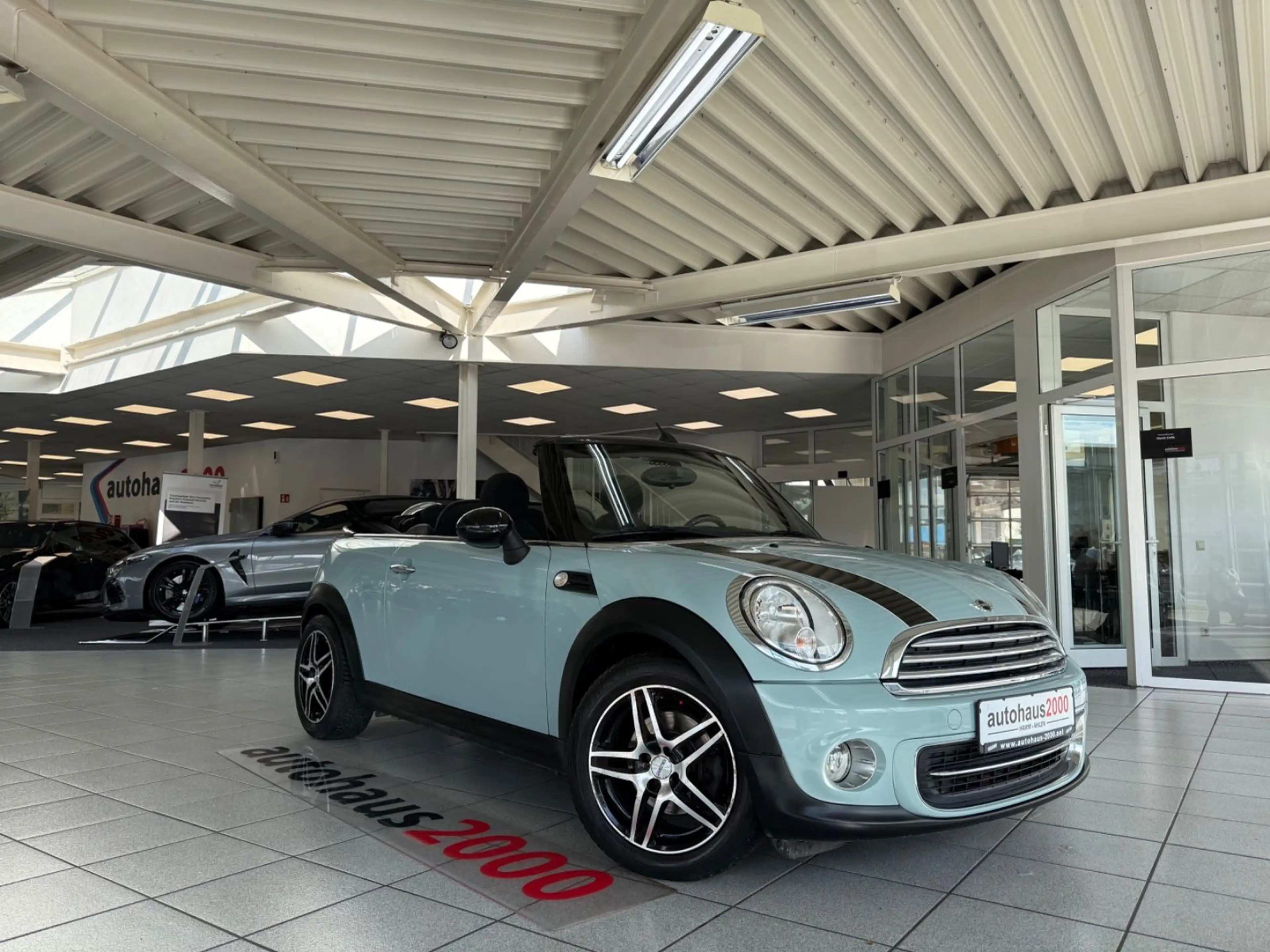 MINI Cooper Cabrio SHZ/PDC/KLIMA/TEMPOMAT — photo 4