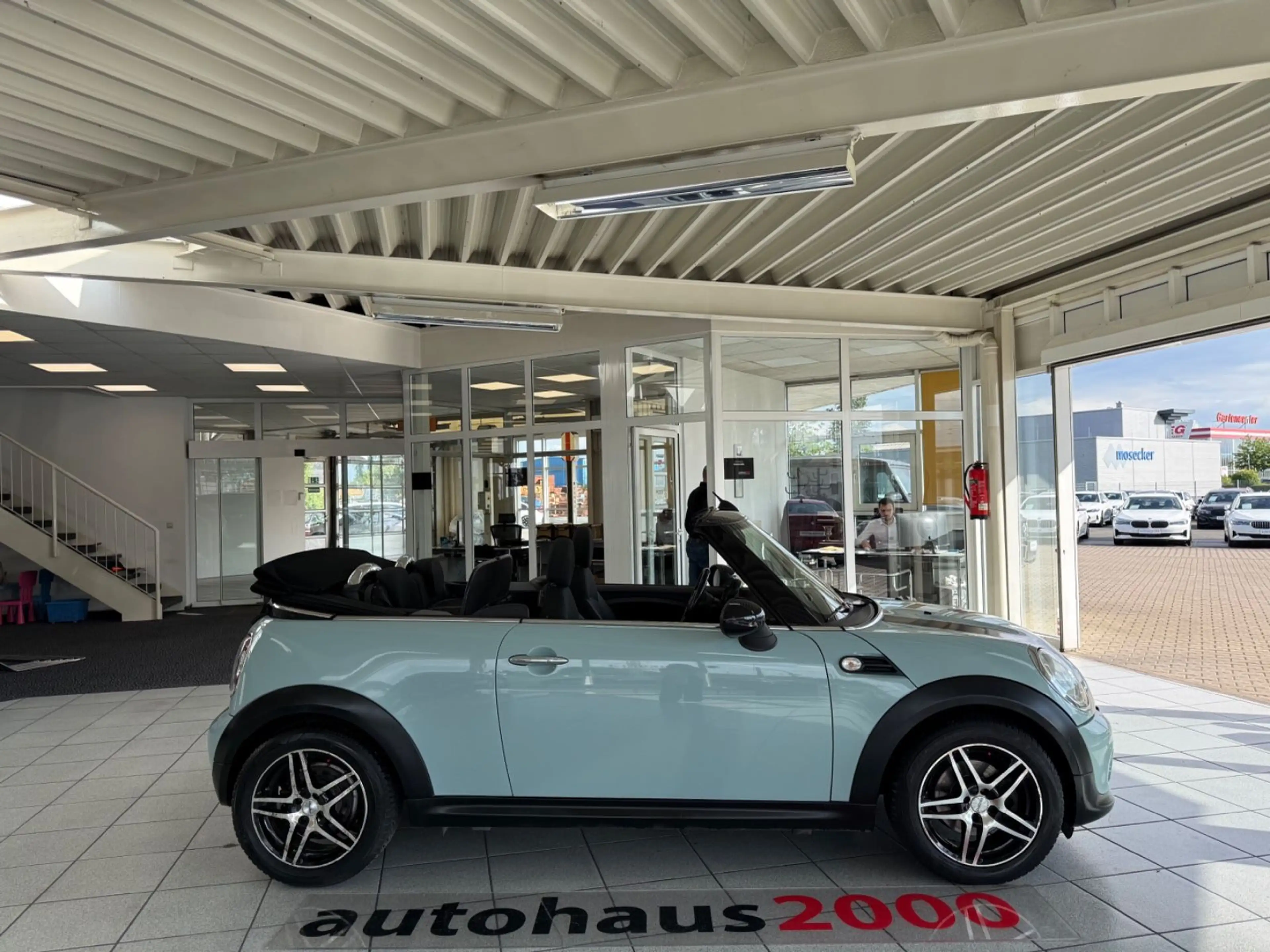 MINI Cooper Cabrio SHZ/PDC/KLIMA/TEMPOMAT — photo 5