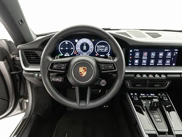 Porsche 992 view 8
