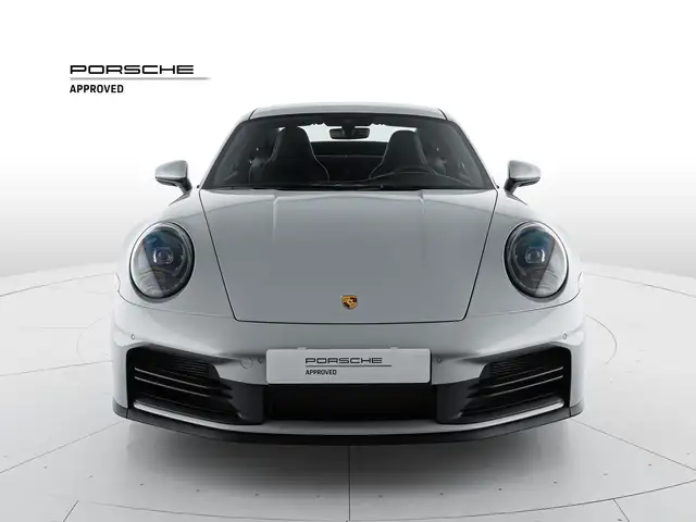 Porsche 992 view 4