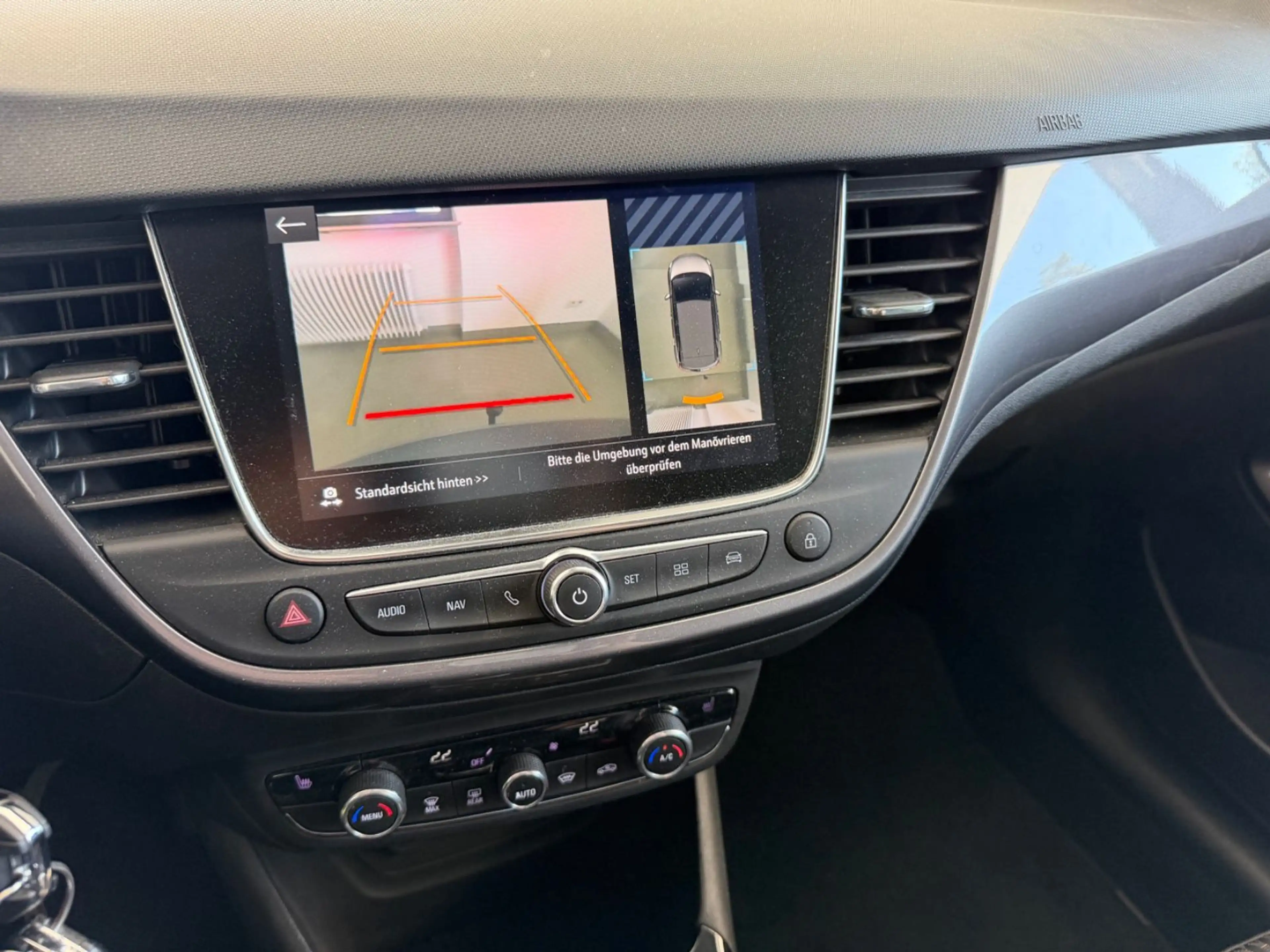 Opel Crossland X Innovation Navi LED Kamera — photo 8