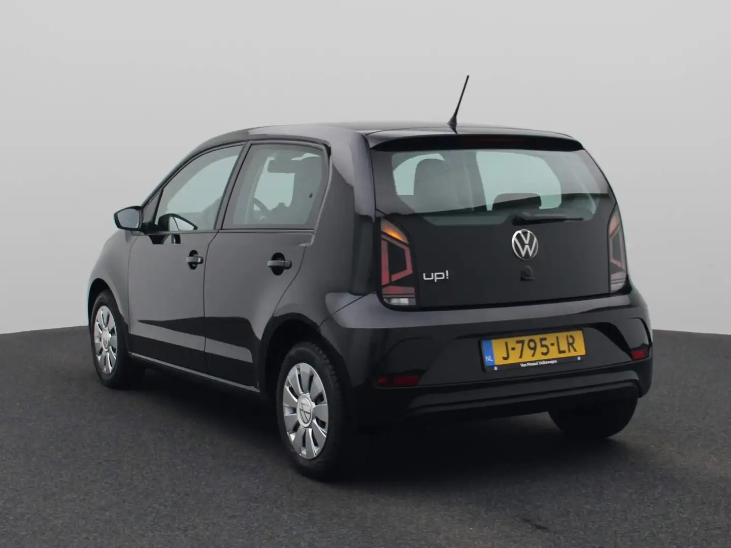 Volkswagen up! 1.0 BMT move up! 60 PK | Rijstrookhulp | Airco | M Zwart - 2