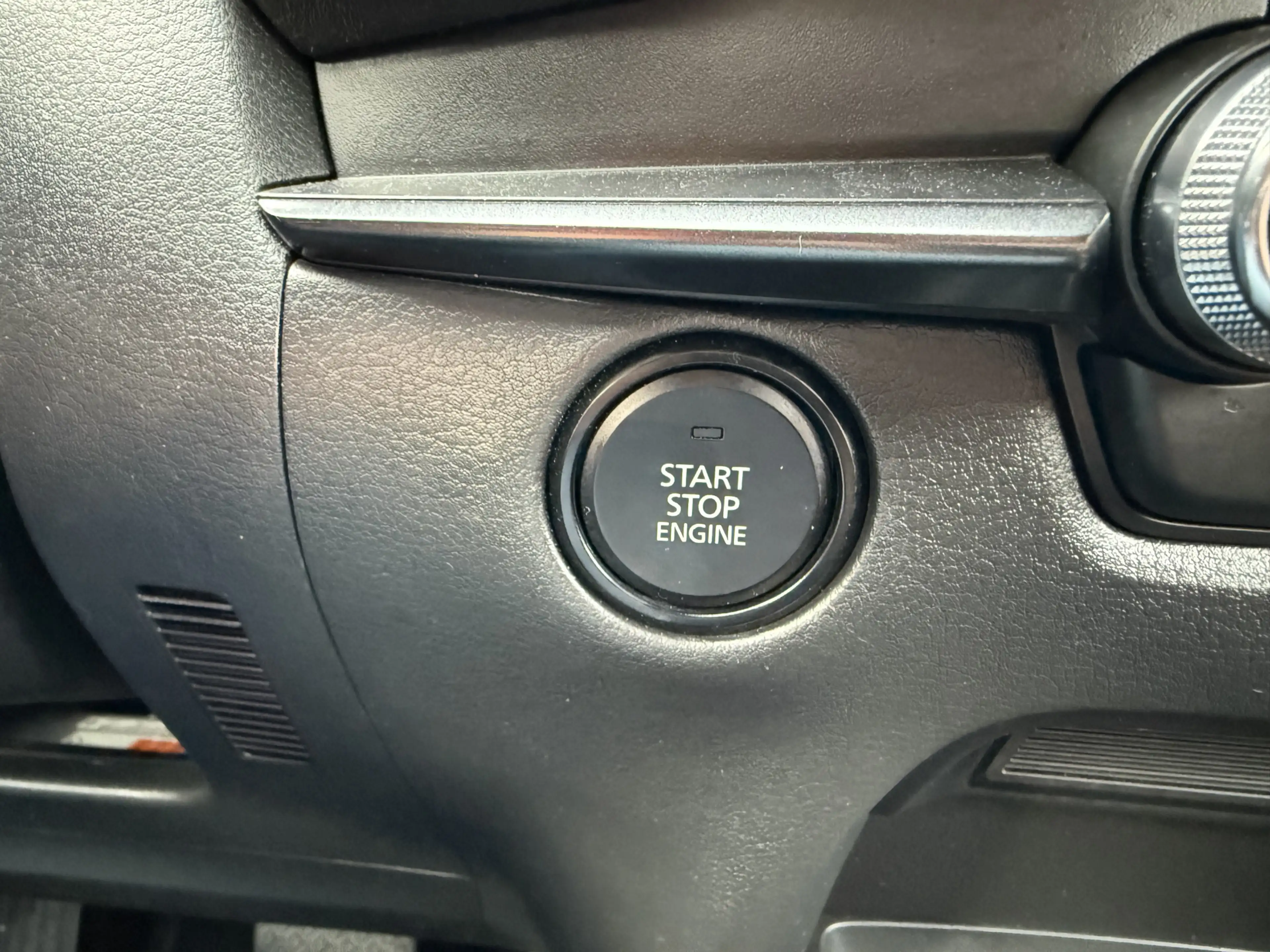 Mazda CX-30 2.0 e-SkyActiv-G M Hybrid Nagisa — photo 27