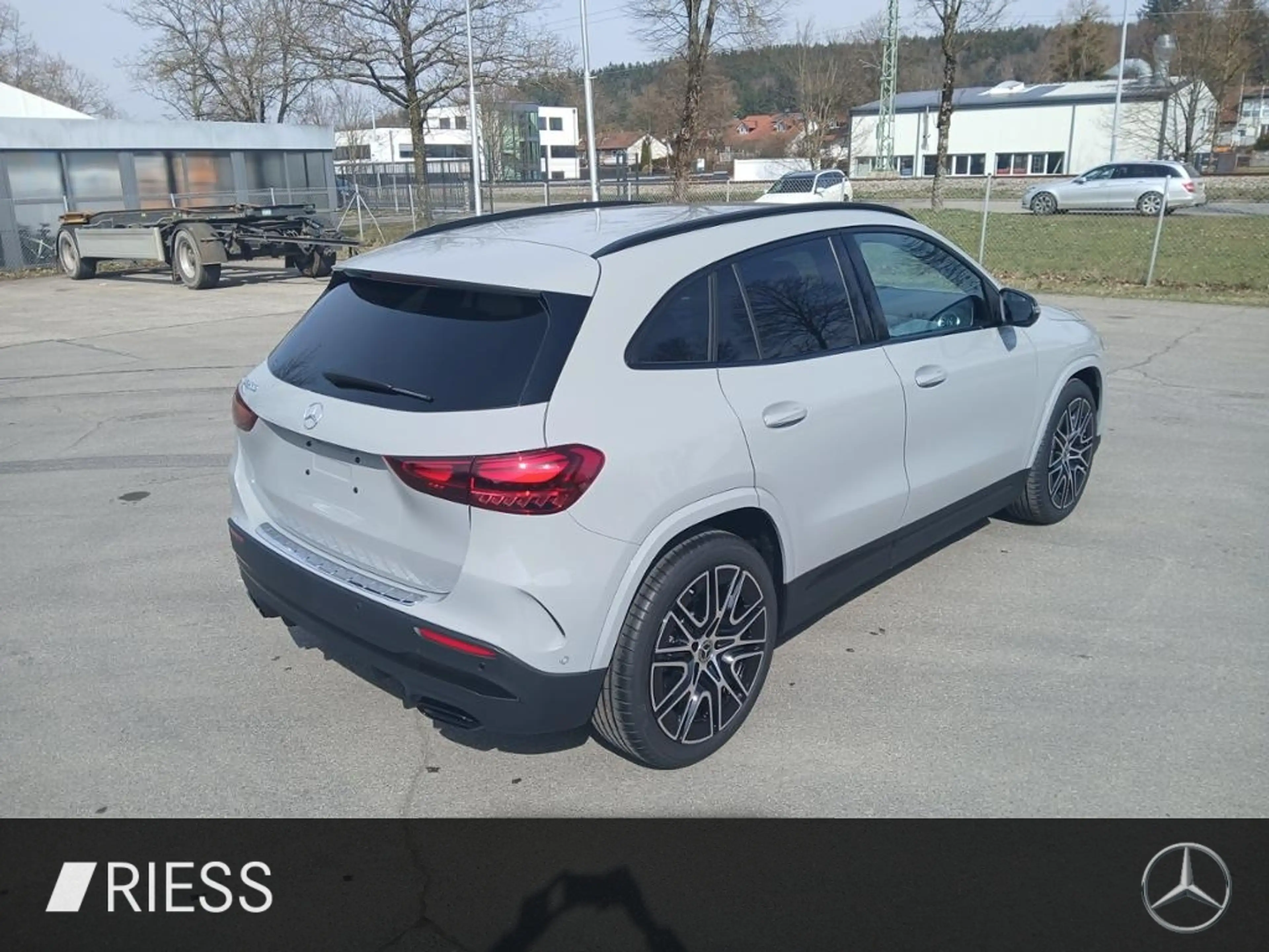 Mercedes-Benz GLA 200 AMG+AHK+MULTIBEAM+TOTWKL+KAMERA+SOUND+ — photo 6