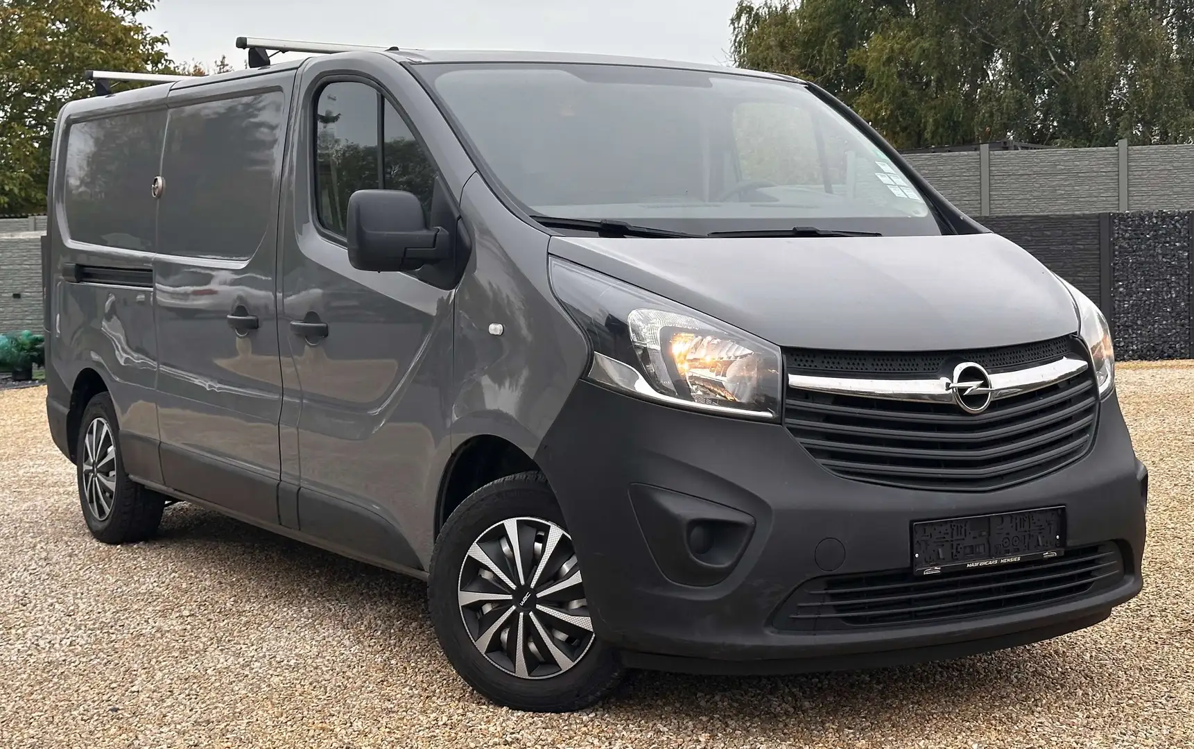 Opel Vivaro 1.6 CDTi Garantie 12 M ***11 146 € HTVA *euro 6 Gris - 1